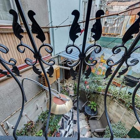 House 52 Boutique Hotel Тбілісі Екстер'єр фото