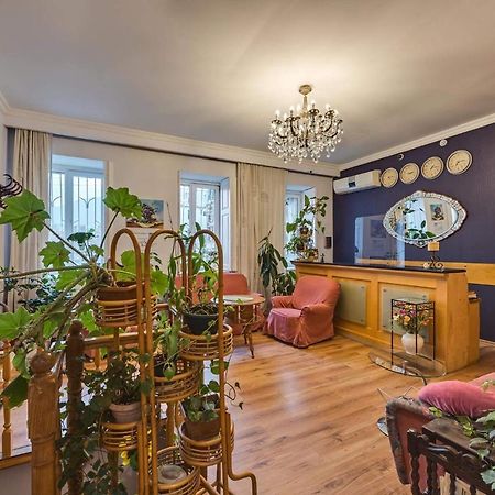 House 52 Boutique Hotel Тбілісі Екстер'єр фото