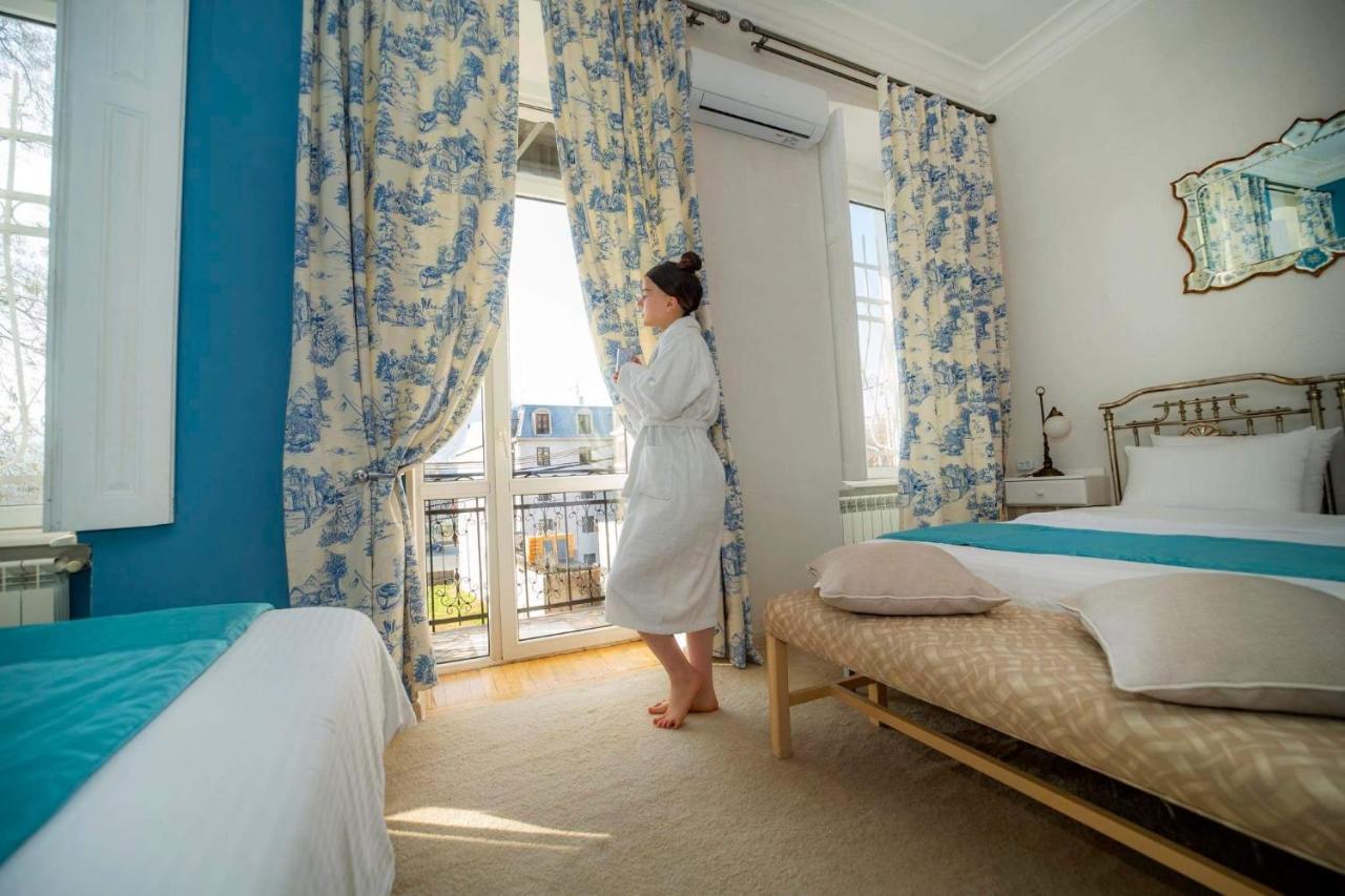 House 52 Boutique Hotel Тбілісі Екстер'єр фото