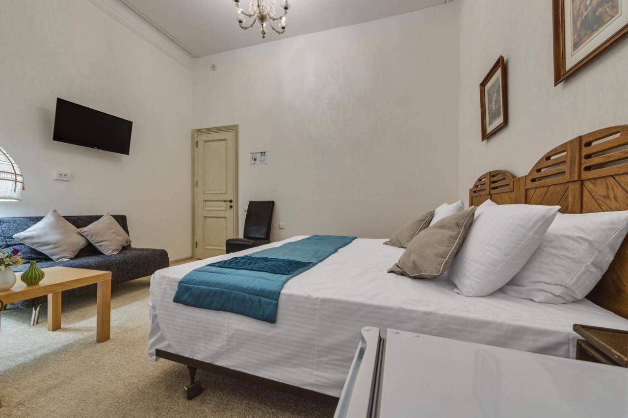 House 52 Boutique Hotel Тбілісі Екстер'єр фото