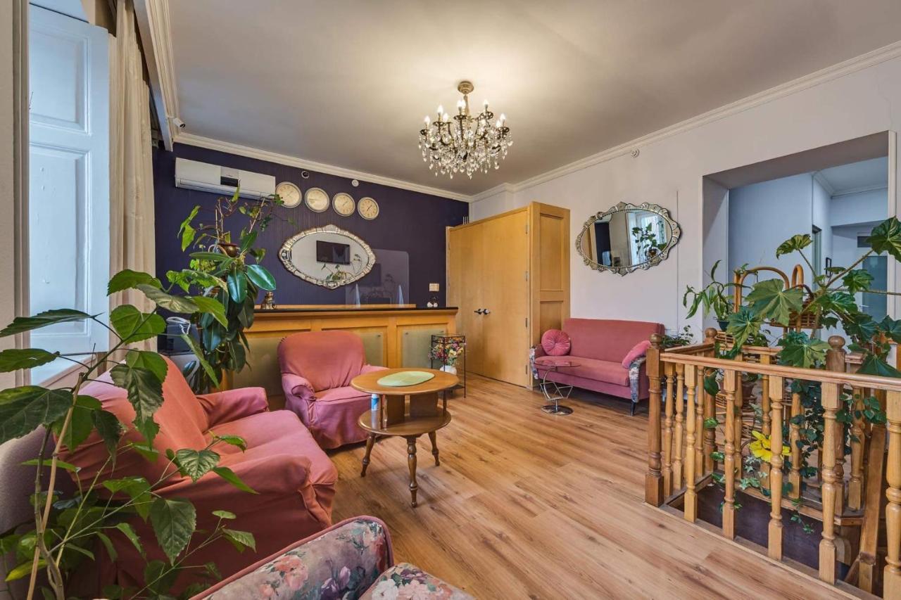 House 52 Boutique Hotel Тбілісі Екстер'єр фото