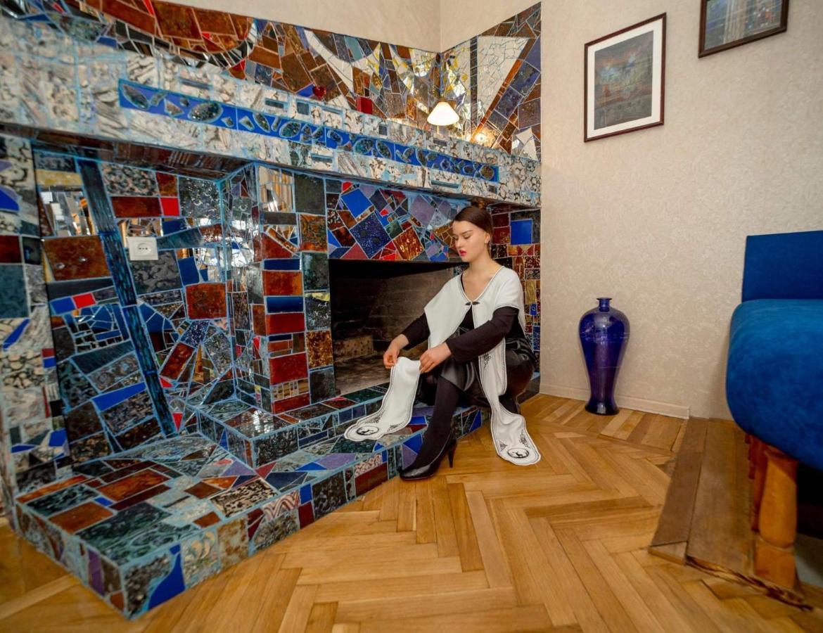 House 52 Boutique Hotel Тбілісі Екстер'єр фото
