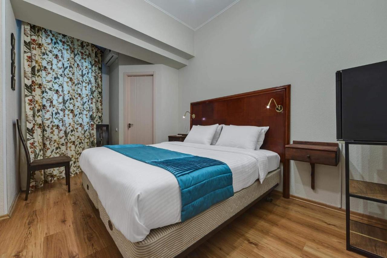 House 52 Boutique Hotel Тбілісі Екстер'єр фото
