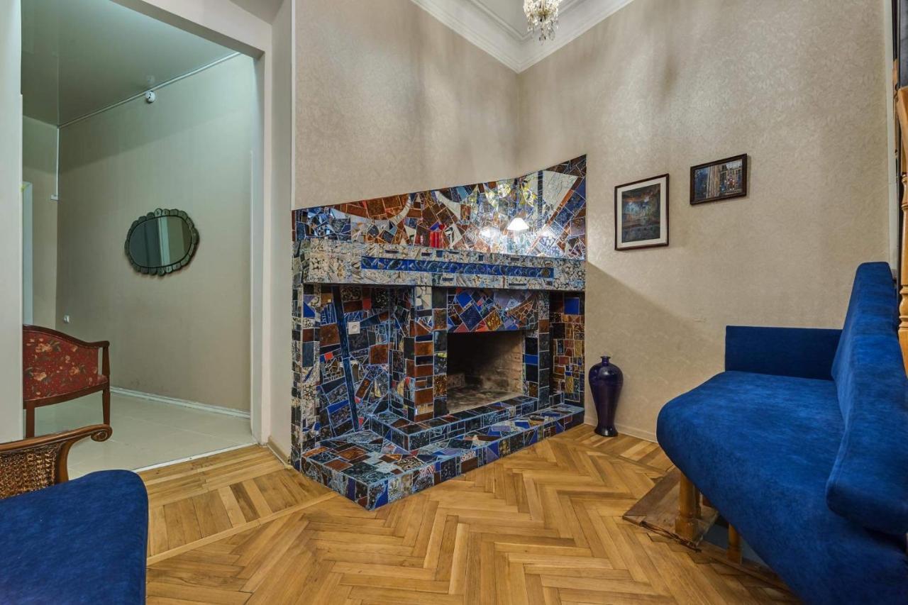 House 52 Boutique Hotel Тбілісі Екстер'єр фото