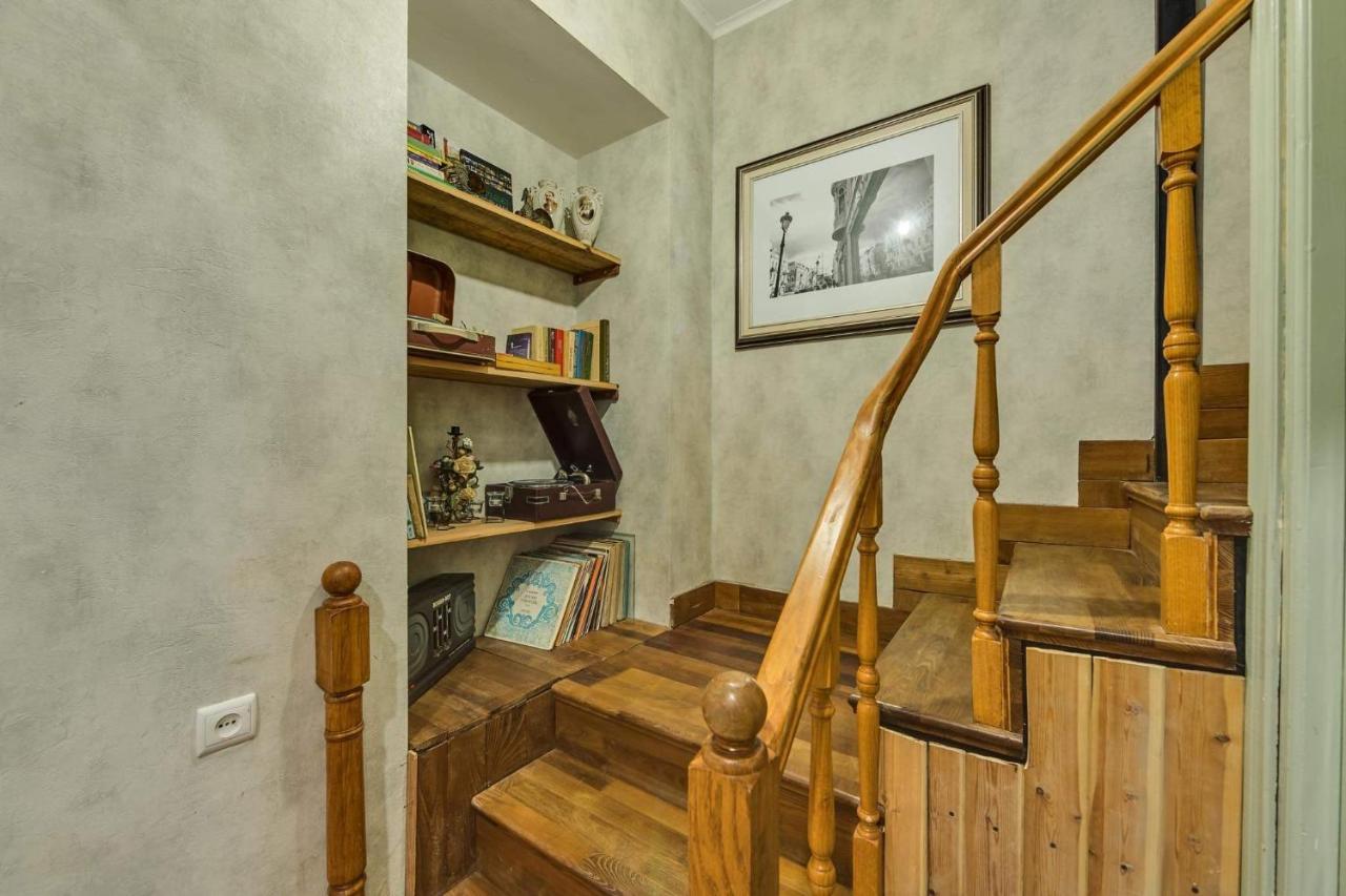 House 52 Boutique Hotel Тбілісі Екстер'єр фото