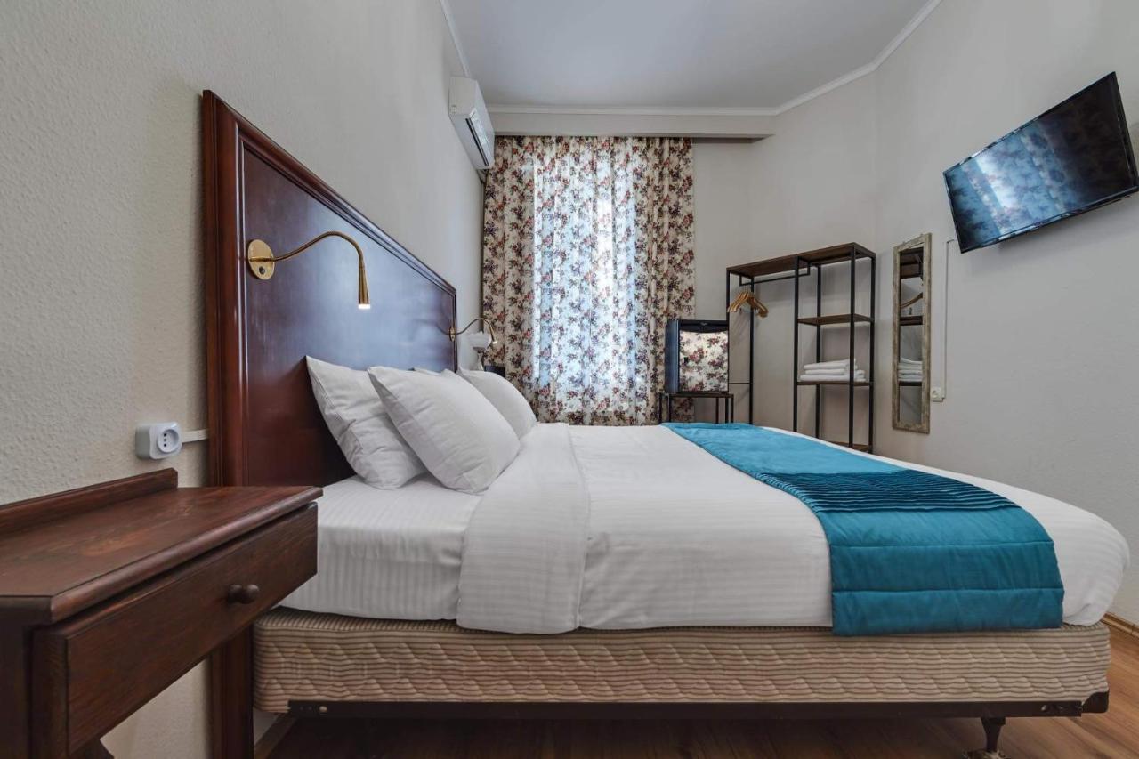 House 52 Boutique Hotel Тбілісі Екстер'єр фото